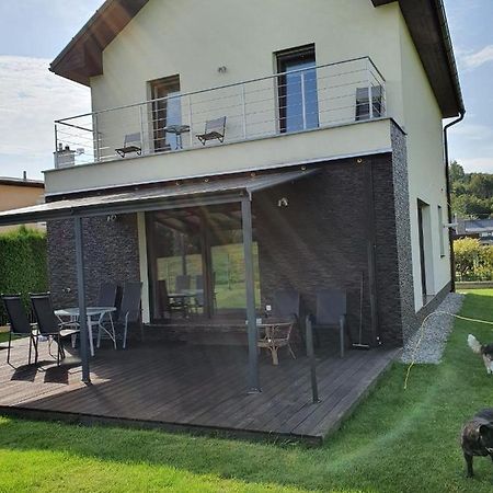 Vila Pod Cernou Horou Villa Rožnov pod Radhoštěm Dış mekan fotoğraf